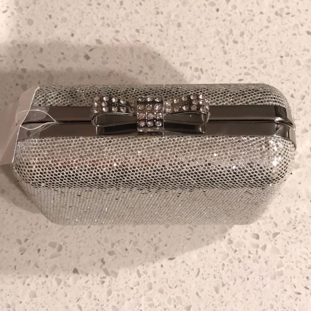 Sparkle bow minaudiere - Picture 2 of 4